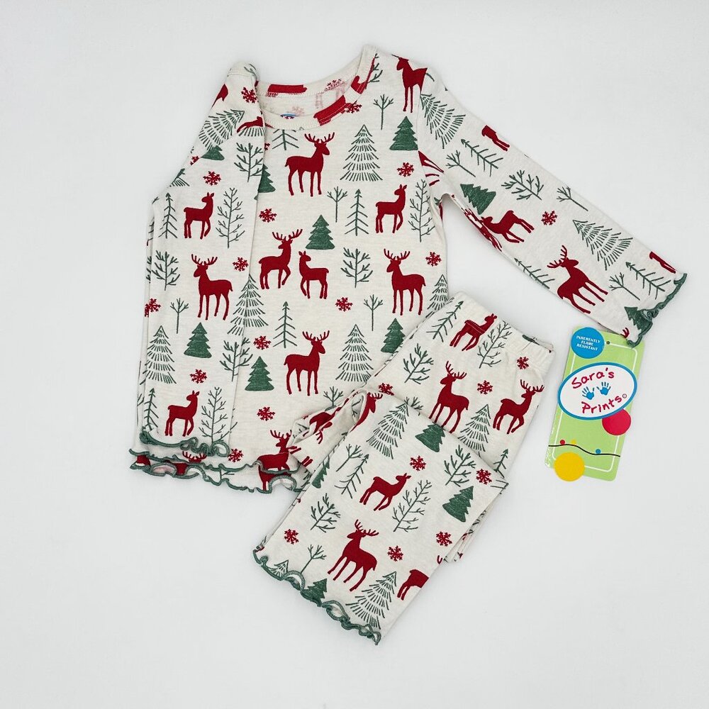 FALL NWT Sara’s Prints Girls Deer & Trees Pajama Set — Size 2T (Tag size 2)